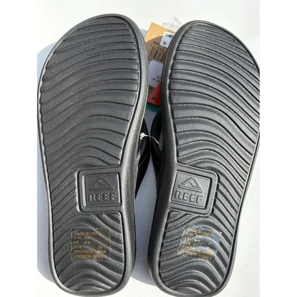 Reef One Womens Black Iridescent Flip Flop Sandals Size 5 NEW - Picture 2 of 3